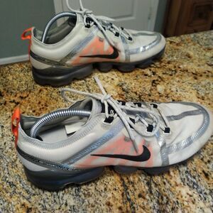 Nike Air VaporMax 2019 Platinum Orange Running Shoes AR6631-003 Men's Size 11.5